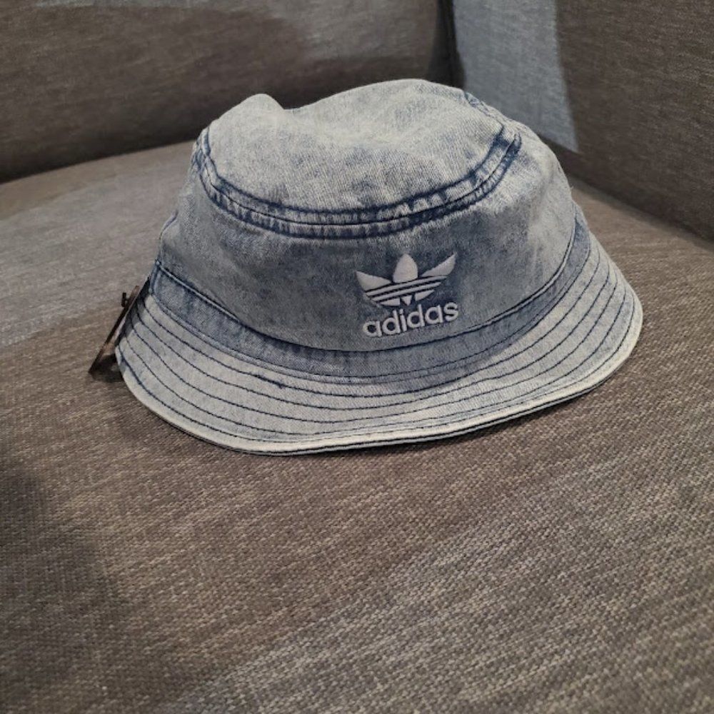 🆕️Adidas denim trefoil Women's stonewashed classic Logo Bucket Hat OS - Picture 12 of 16